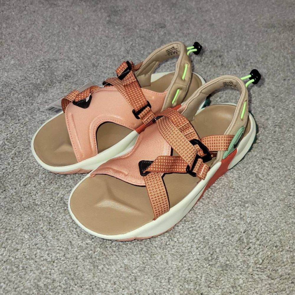 Nike Women's W Oneonta Hiking Sandal Sports Shoes Size 8